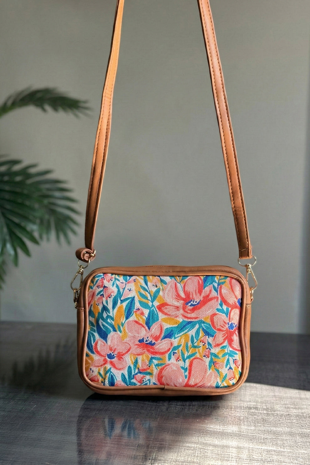 Crossbody Women Bags & Purses Pakistan