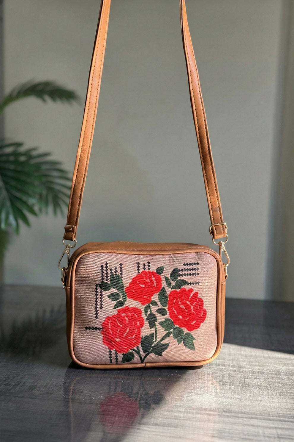 Crossbody Women Bags & Purses Pakistan