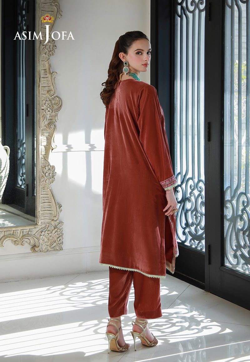 Asim Jofa Velvet Pret 24 Ajvg-04 Embroidered Velvet Stitched 2Pc