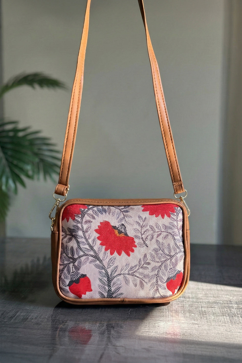 Crossbody Women Bags & Purses Pakistan
