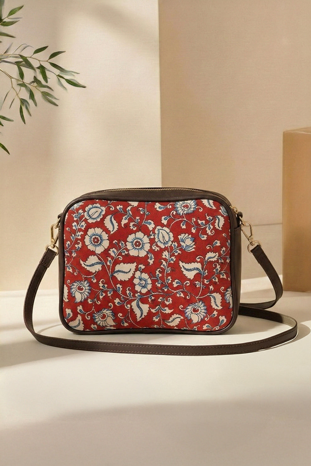 Crossbody Women Bags & Purses Pakistan