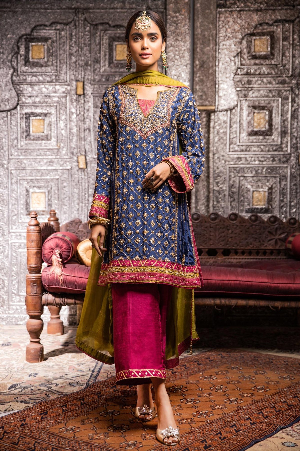 Zaaviay Stitched Eid Edit Roshan (Three Piece)