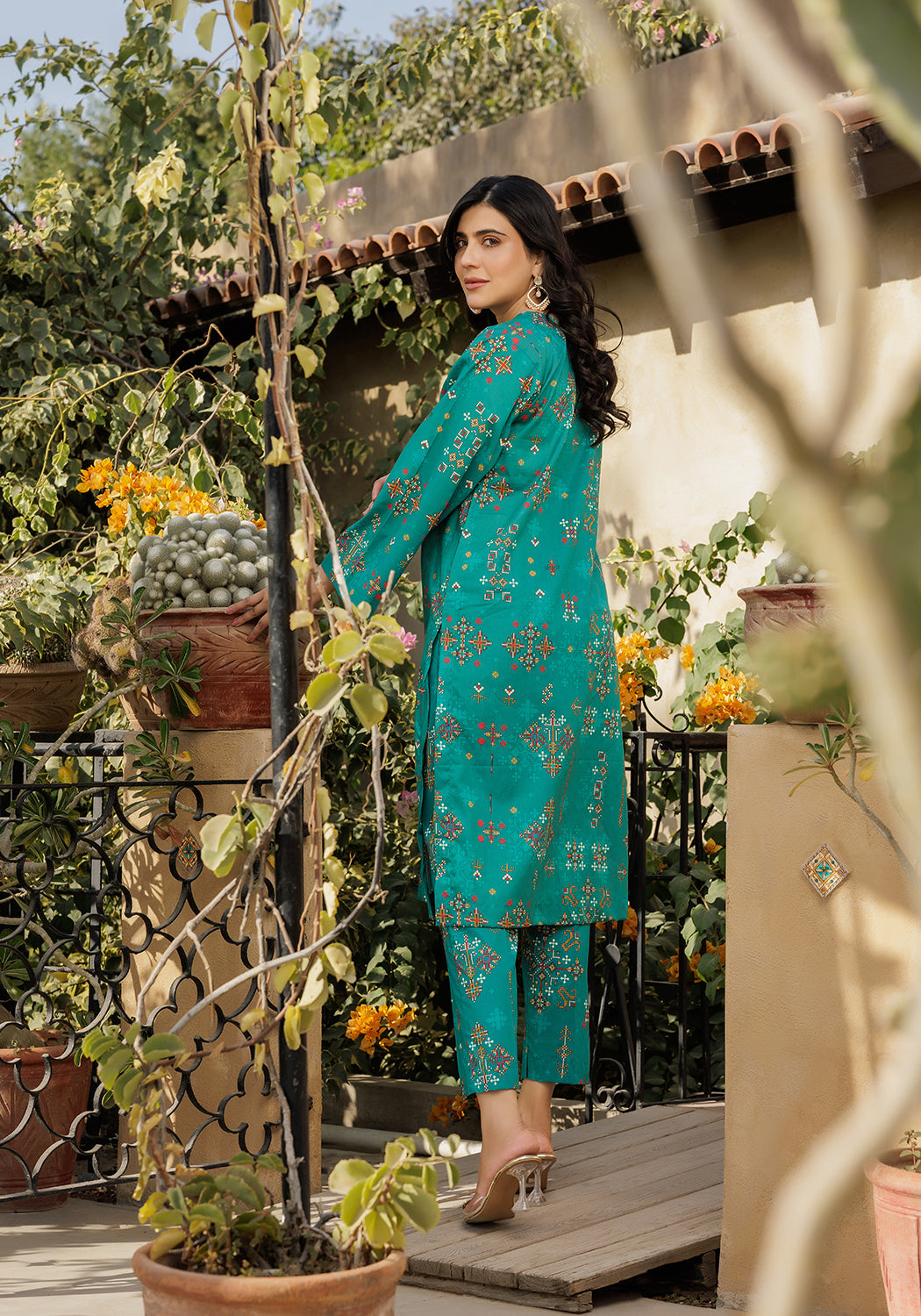 Zarasi.Pk Stitched 2 Piece Printed Lawn Collection'2025-Meadow Spark