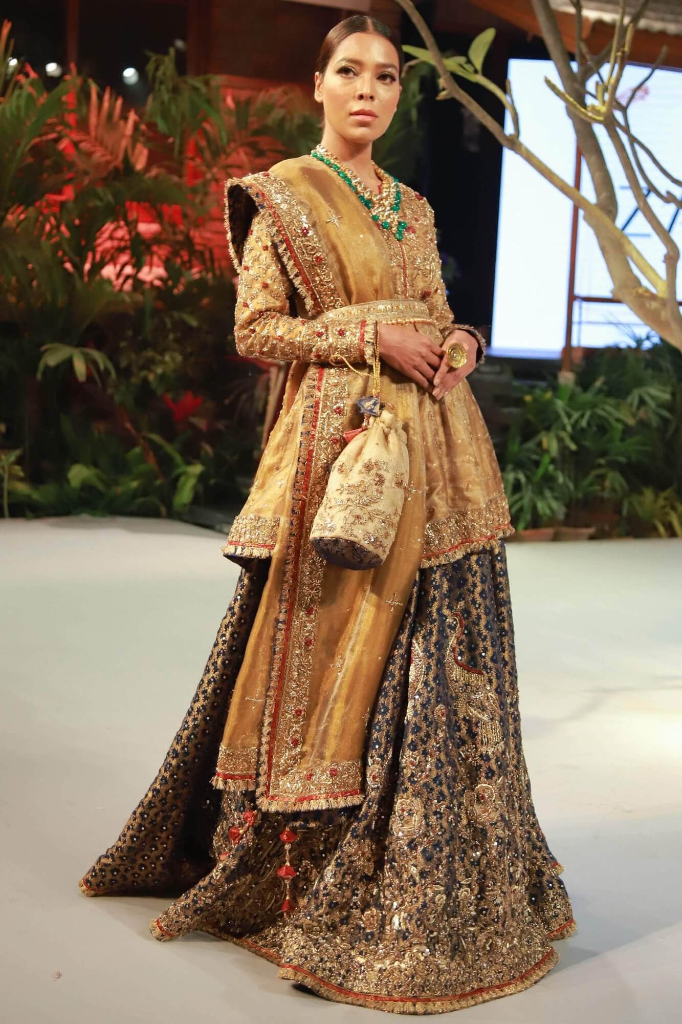 Zehnaseeb By Zaaviay Unstitched Naseeban