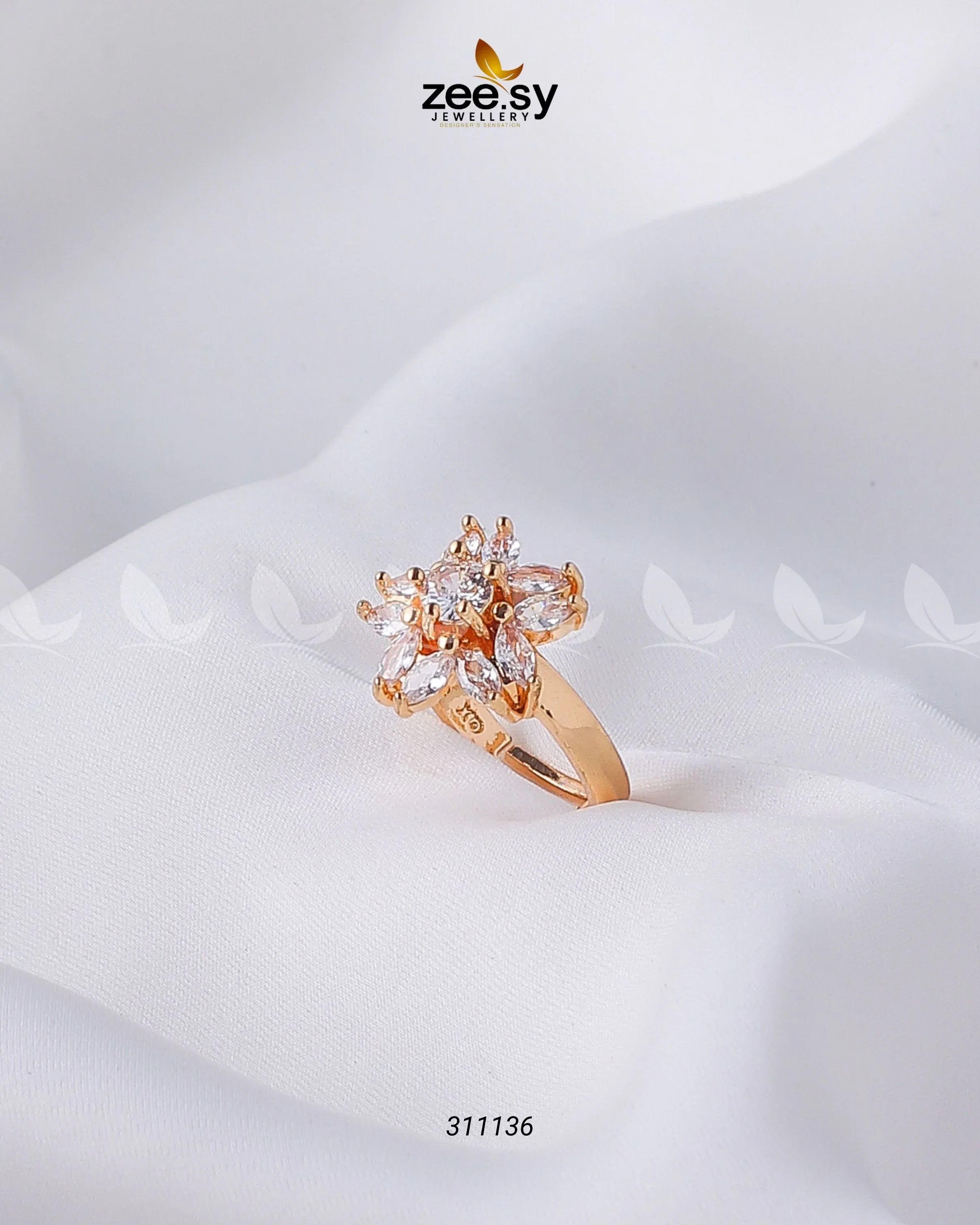 Daisy Ring Golden Pearl - Zeesy Jewellery