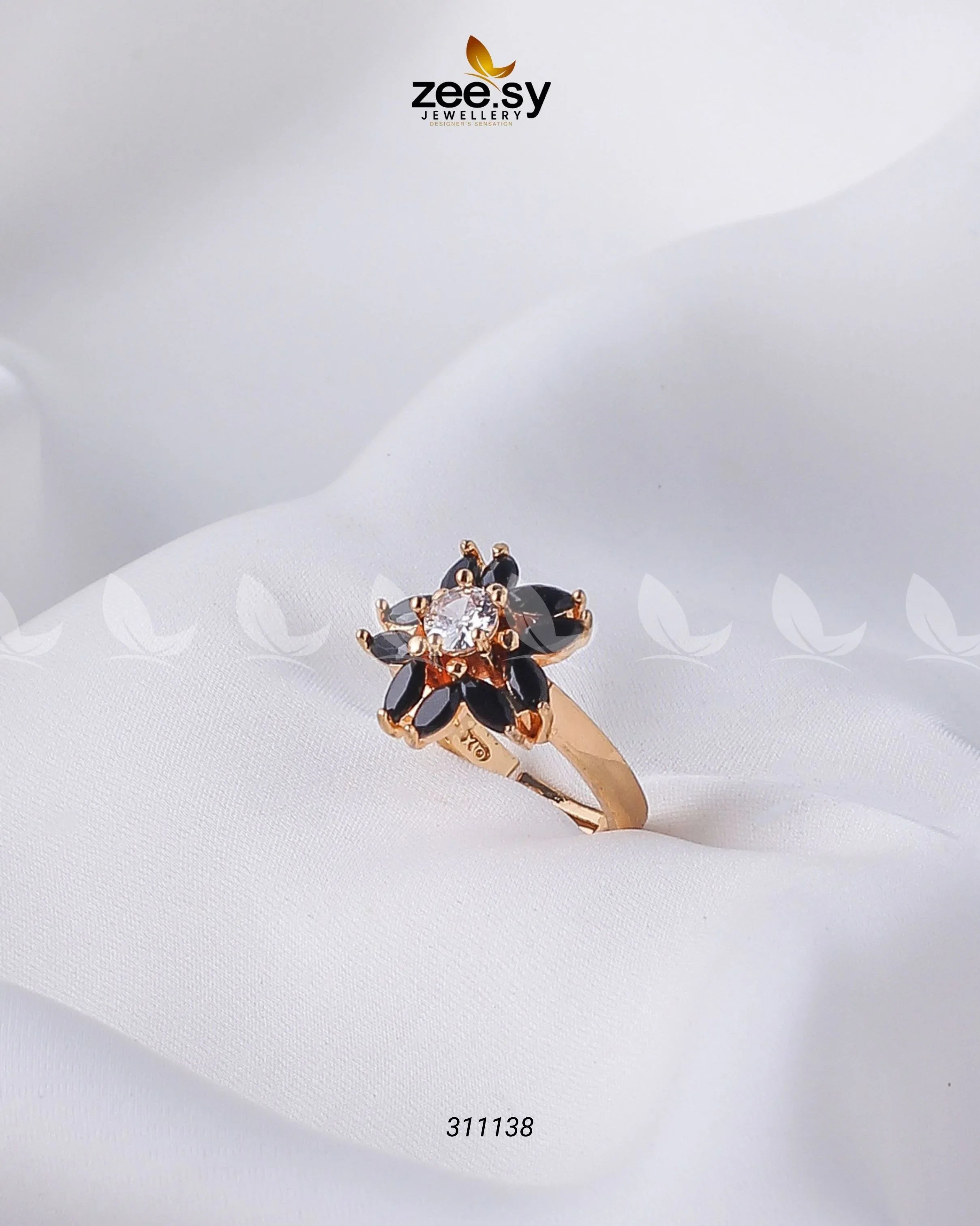 Daisy Ring Golden Black - Zeesy Jewellery