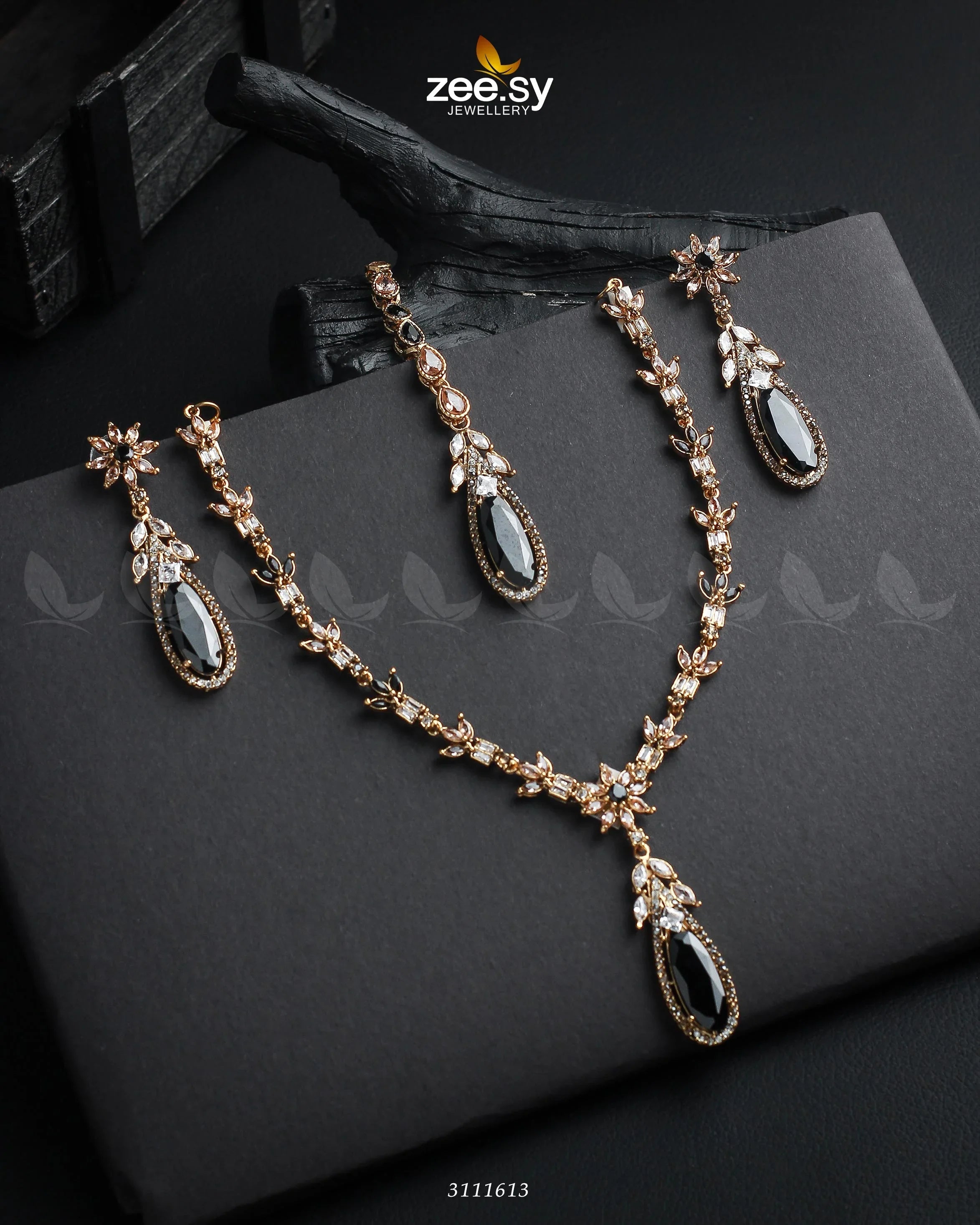 Saba Qamar Necklace Sets Golden Black - Zeesy Jewellery