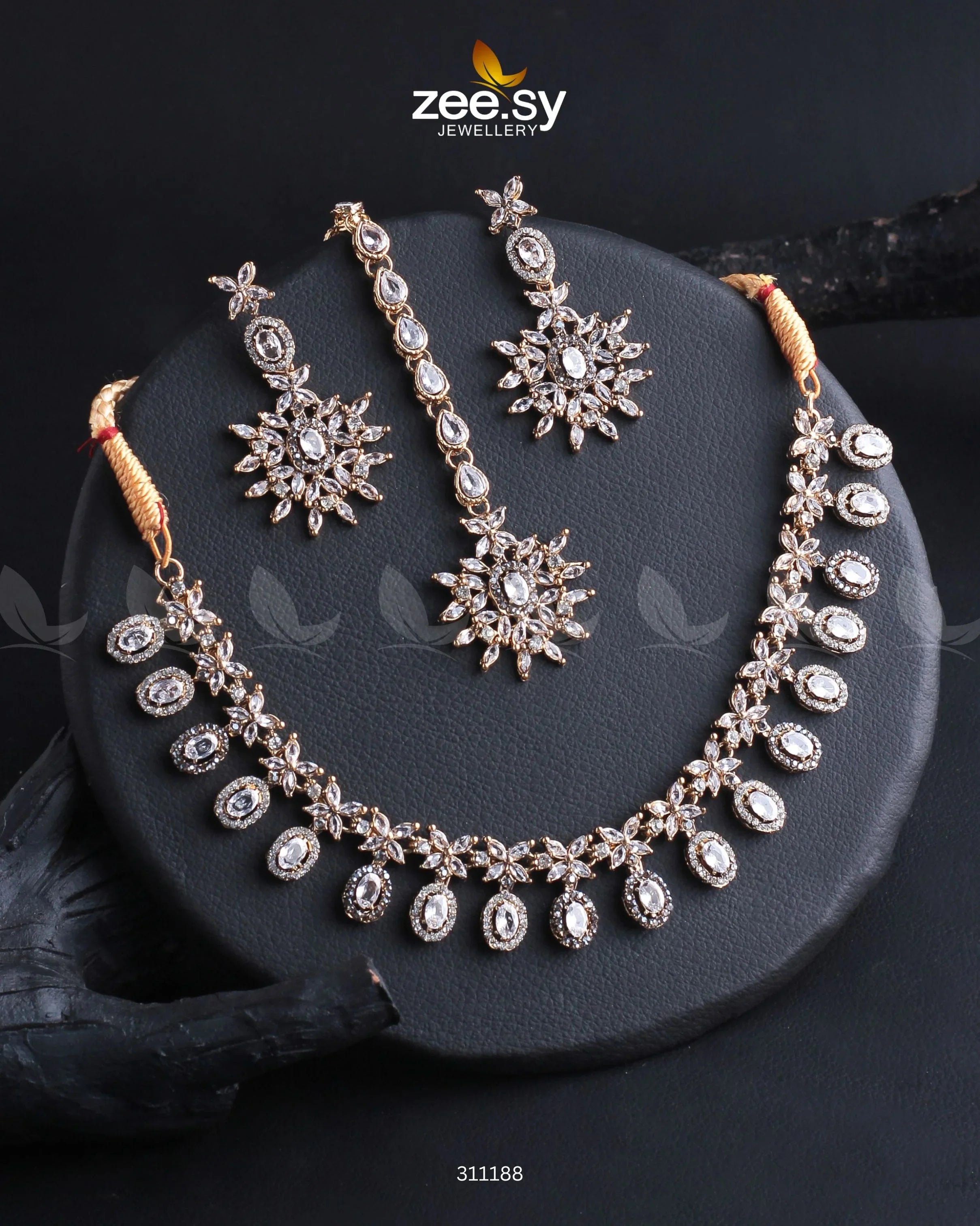 Solara Necklace Set Golden white - Zeesy Jewellery
