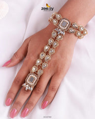 Exuberant Anja Bracelet Golden White - Zeesy Jewellery