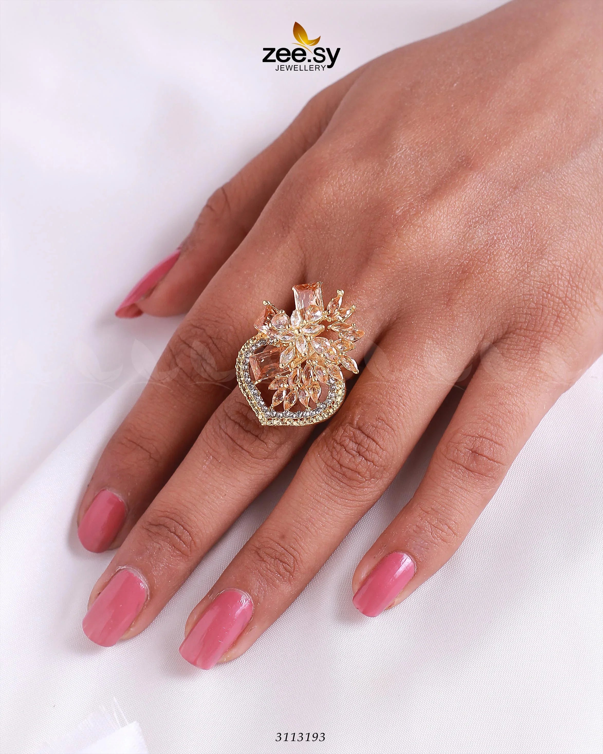 Hoya Ring Golden Champagne - Zeesy Jewellery