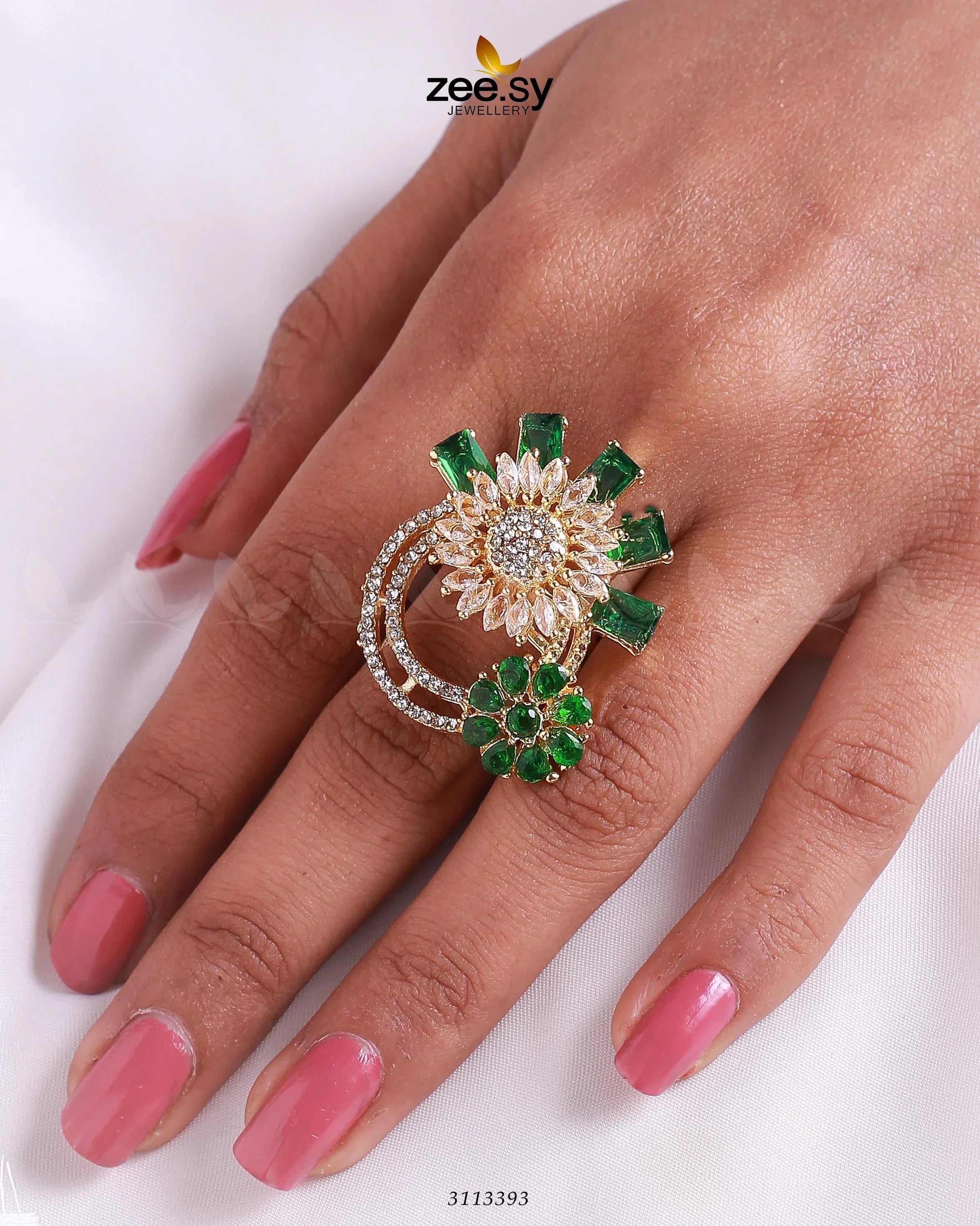Aima Baig Ring Golden Green - Zeesy Jewellery