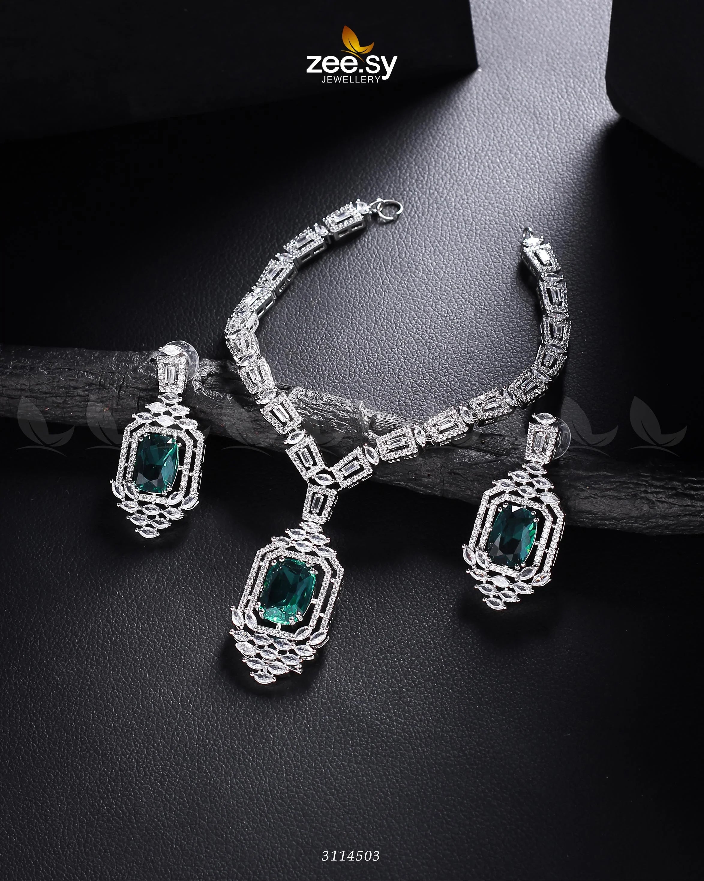 Sharmeen Necklace Set Silver Emerald Green - Zeesy Jewellery