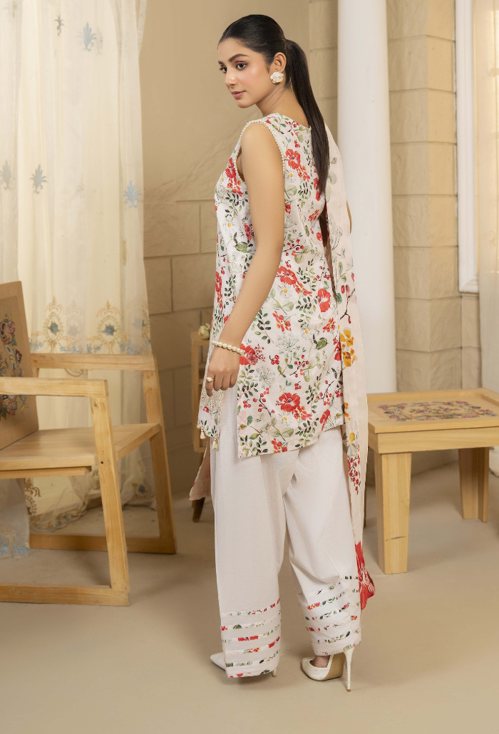 Senora By Humdum Stitched 3 Piece Emb Printed Lawn Collection'2025-D-05
