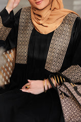 RTW Creation - Zoobiya Abaya