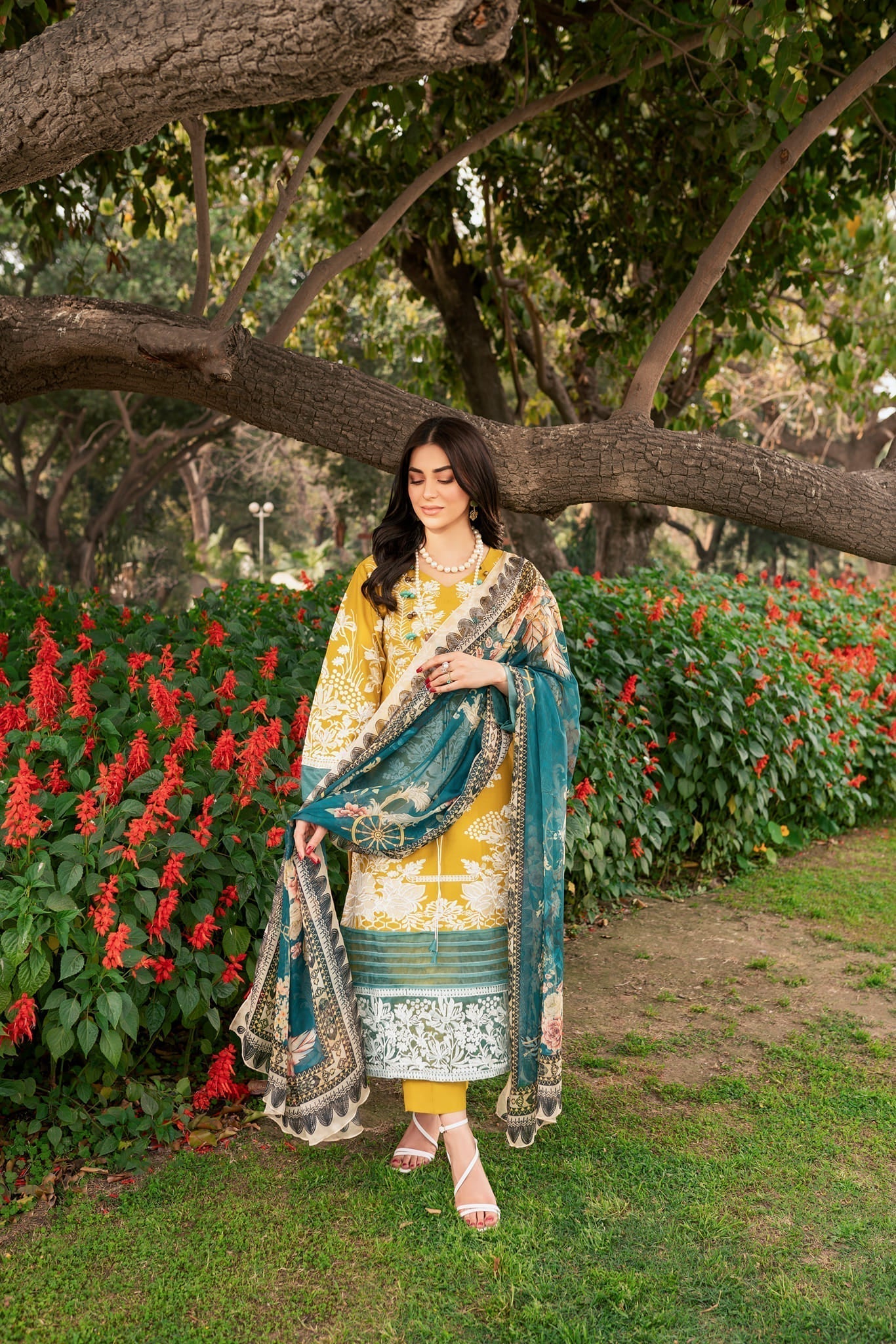 Lamhay by Panache Apparel Stitched Luxury Lawn Collection-Florid Haven
