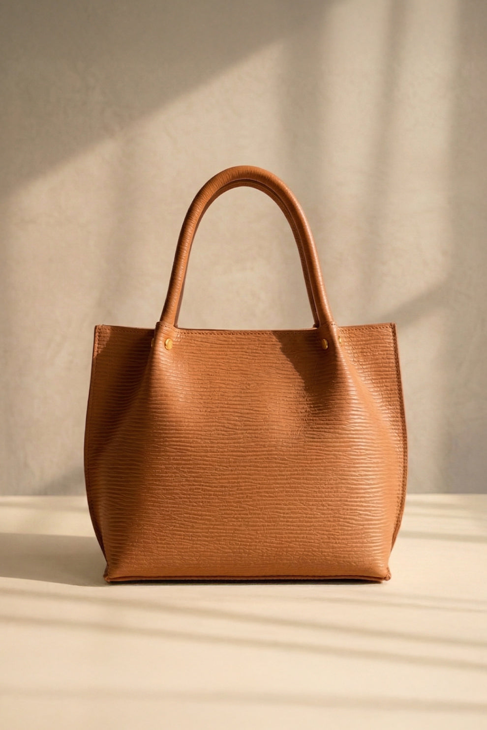 arcline Lowest price in pakistan, tote bags of pakistan under 1599