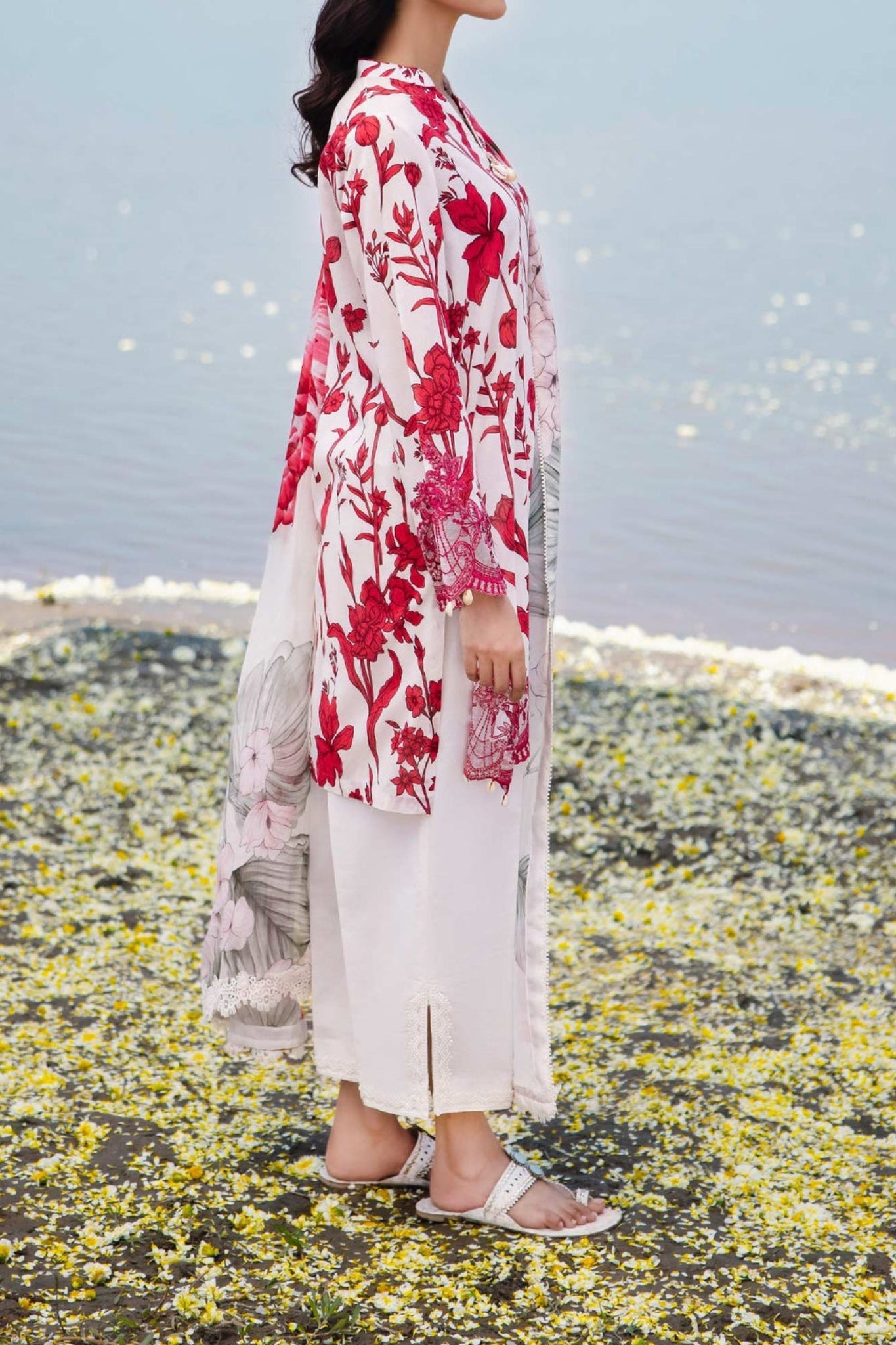 M Basics By Maria B Unstitched 3 Piece Emb Lawn Eid 2 Collection'2024-D-05-A