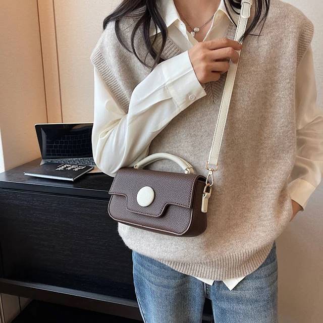 Fineur Affordable Women Crossbody Best Seller Bag Online in Pakistan 2026
