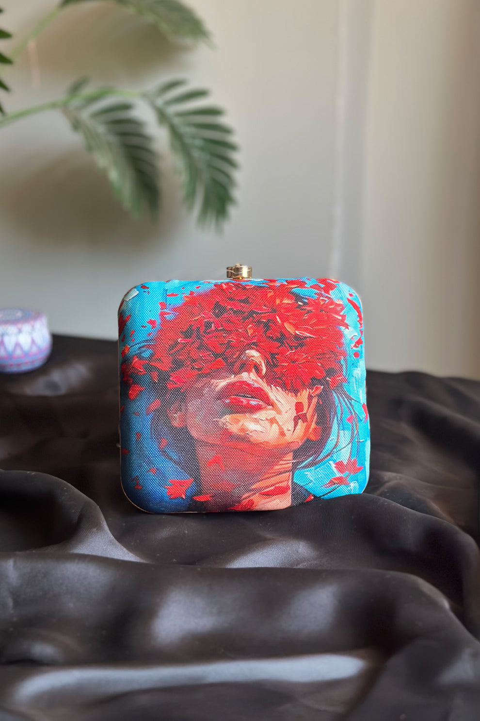 Most Viral Aesthetic Designer Clutches online in Pakistan