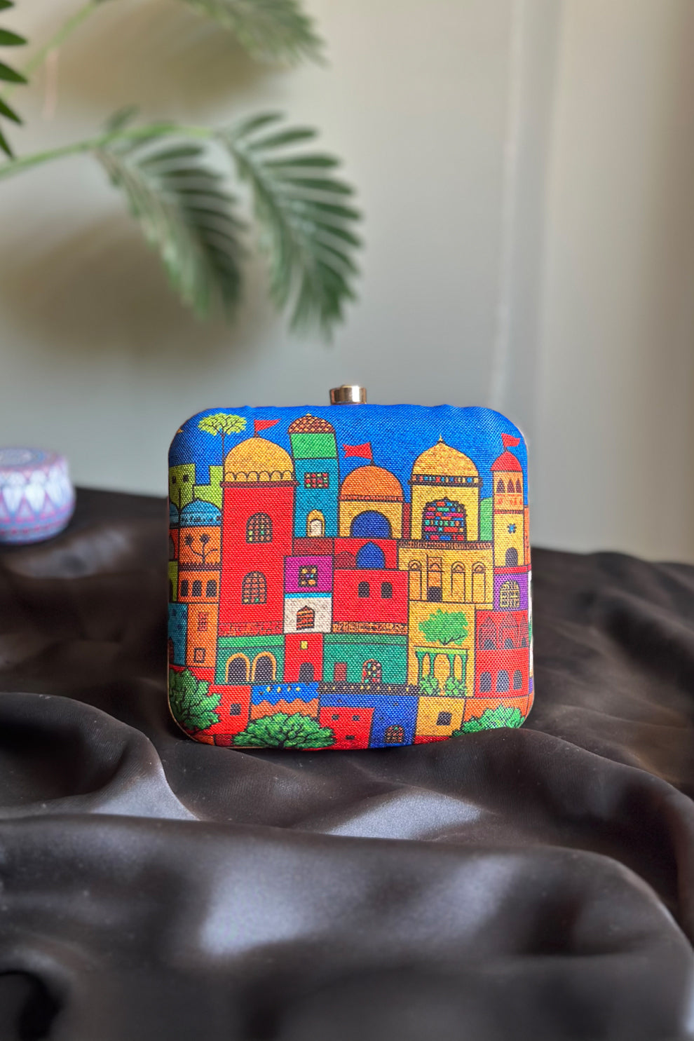 Most Viral Aesthetic Designer Clutches online in Pakistan