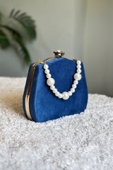Trendy affordable women Clutch Purse bags. Clutches Collection Fineur Online Pakistan