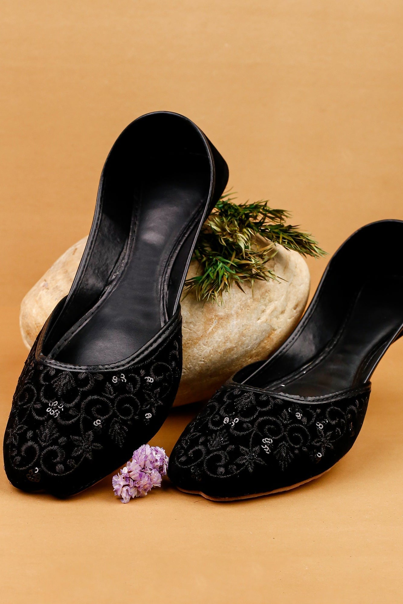 Flutterby Khussa Collection'25-Aven