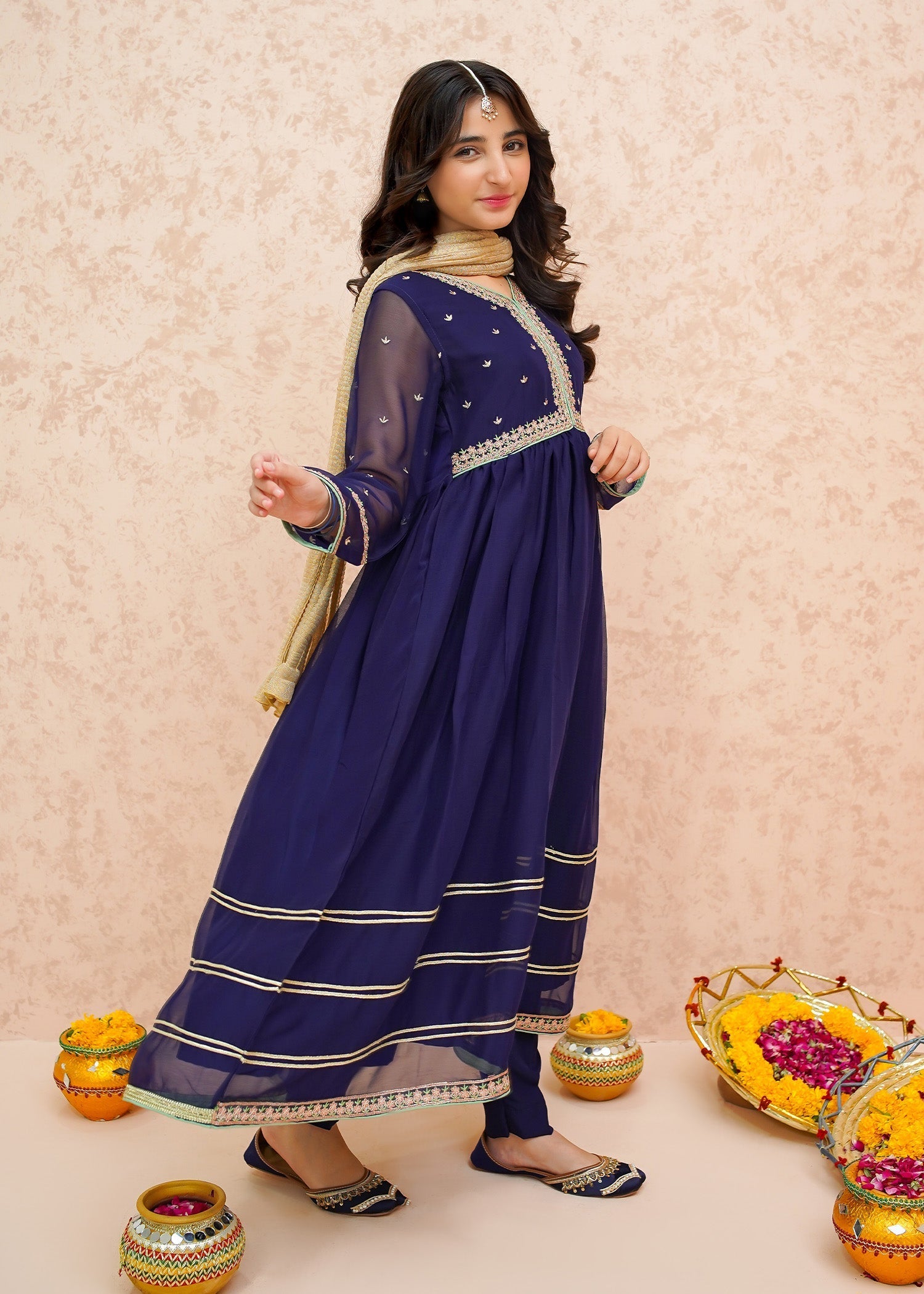 Eid Ka Andaaz By Modest Stitched 3 Piece Formals Collection'2025-9075-Blue