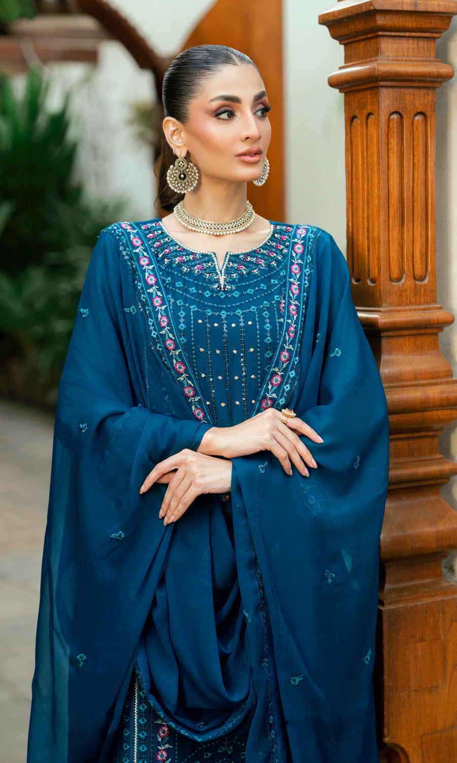 Morbagh By Shamooz Stitched 3 Piece Formals Collection'2025-Teal SEM-0841