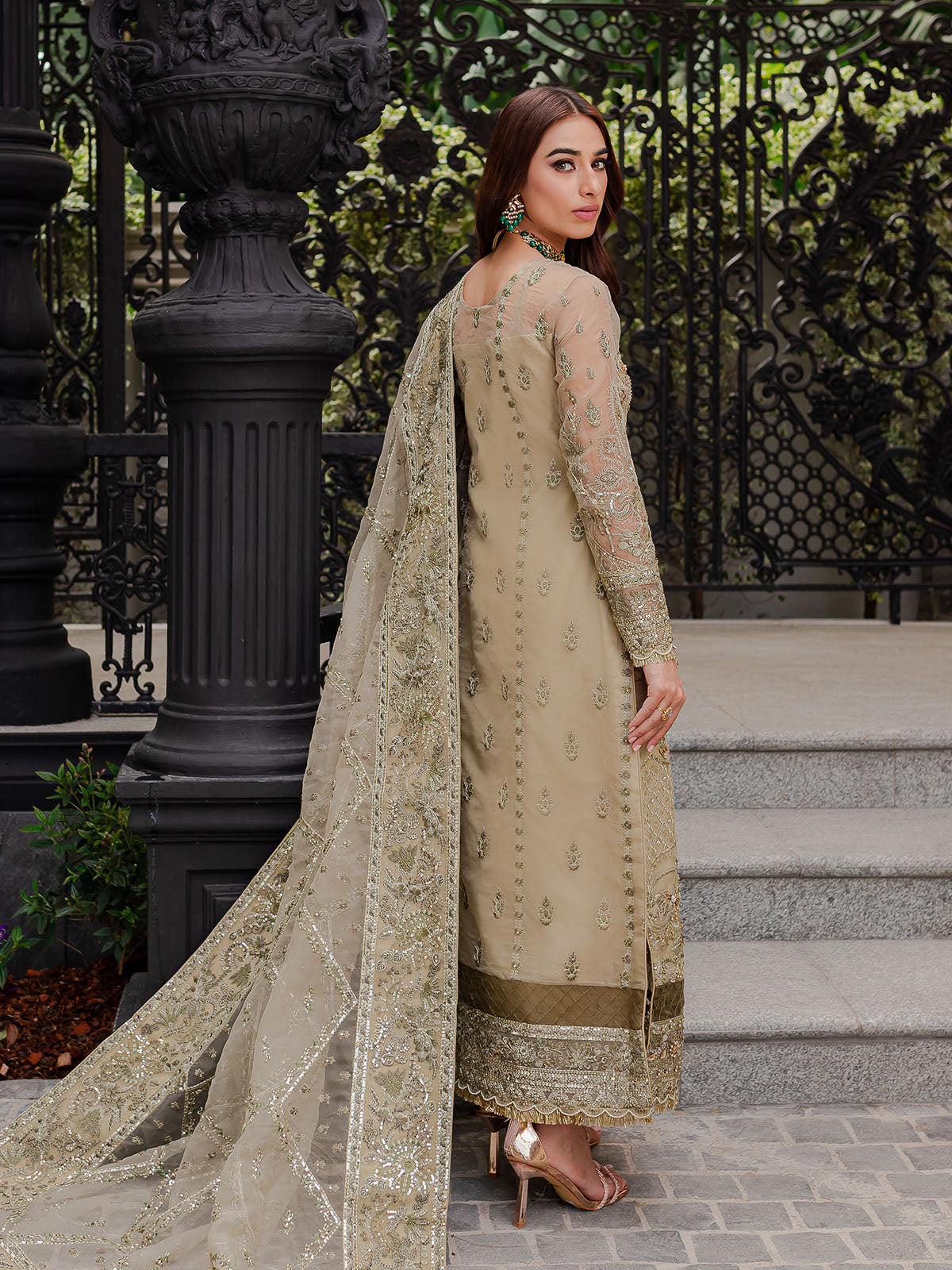 Gulaal Luxury Pret 2022-Warina GL-LP-V1-05