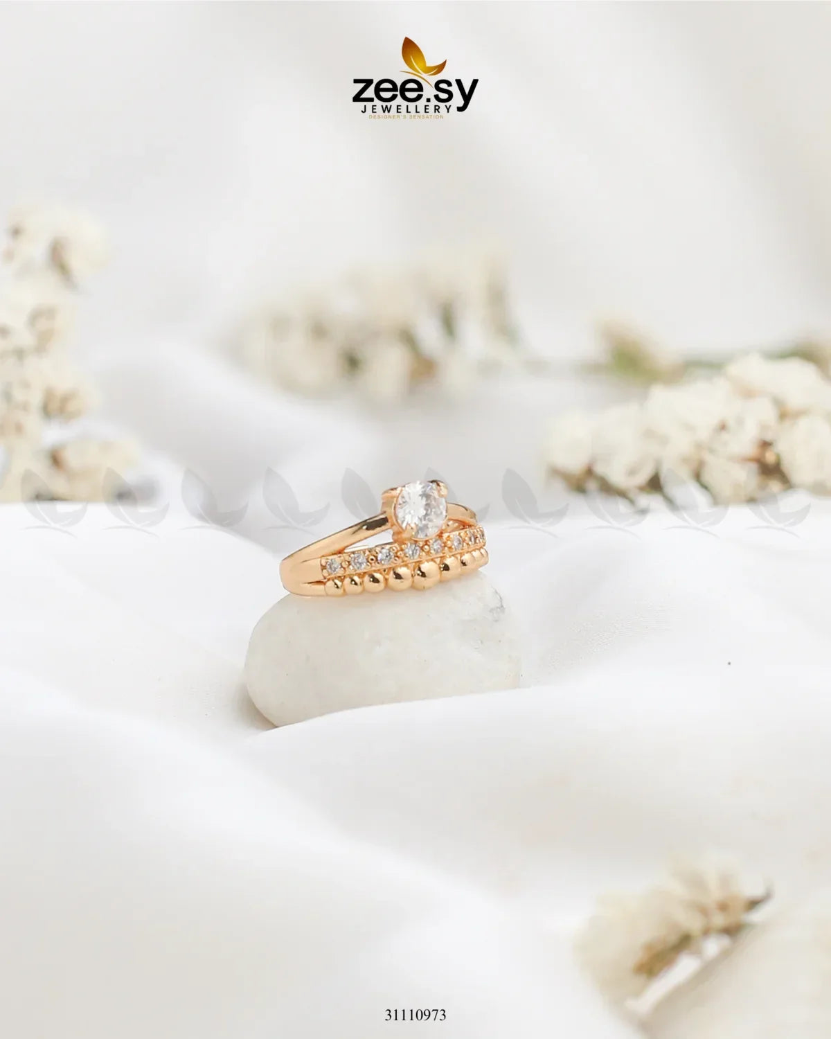 Auraya Ring Golden - Zeesy Jewellery