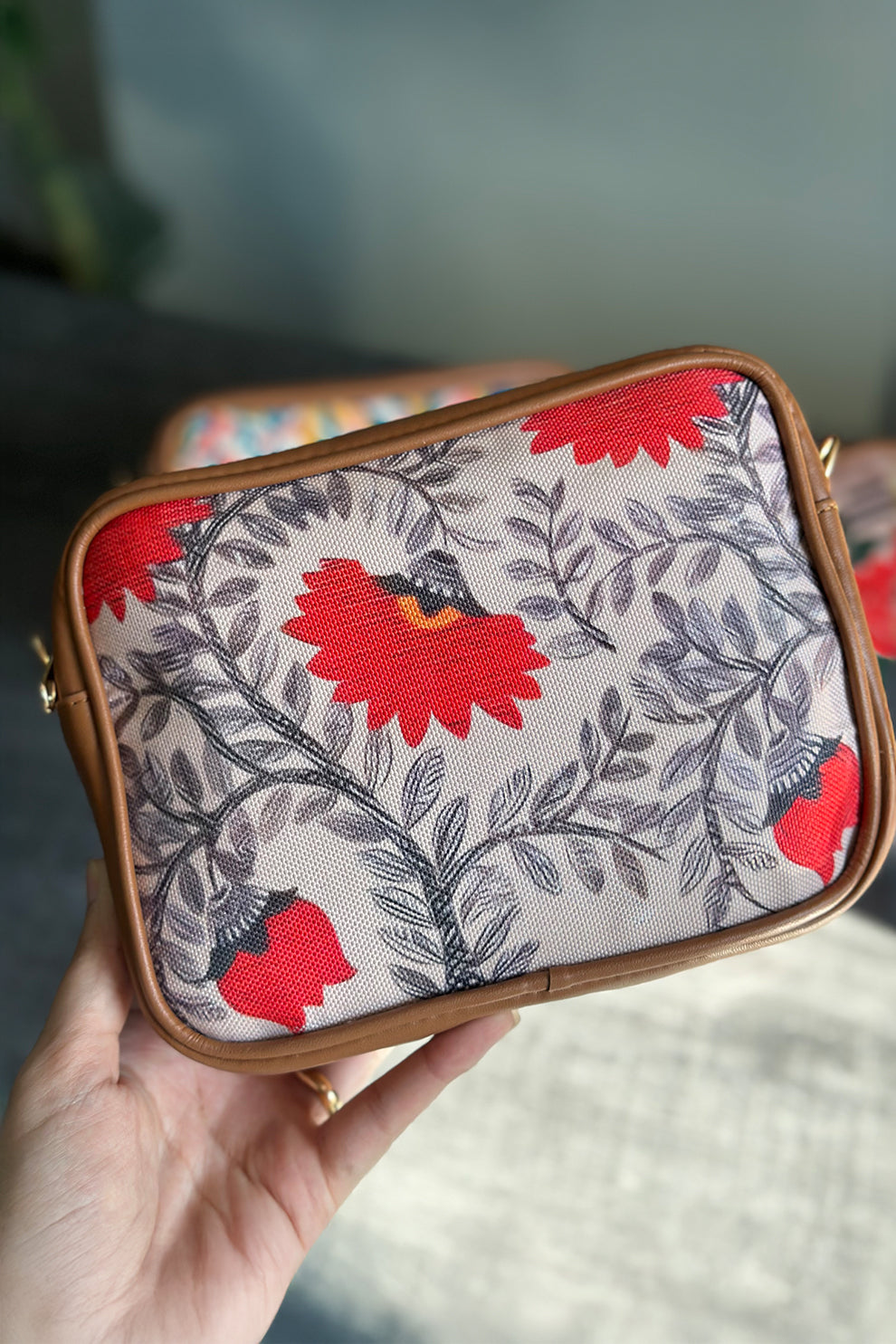 Crossbody Women Bags & Purses Pakistan