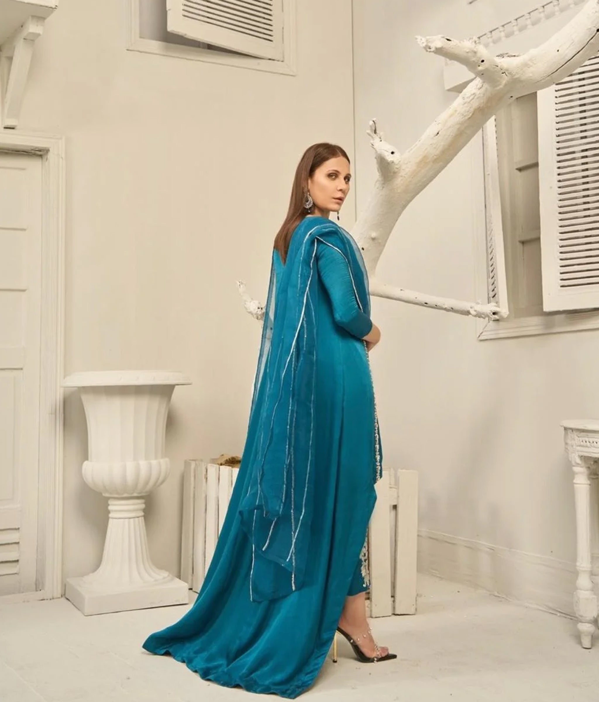 Mariam Malik Unstitched Luxury Formals Collection'2025-Luxury Formals - 15