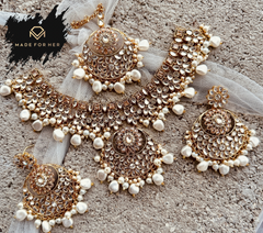 Made For Her-Zariya - Kundan Necklace Set