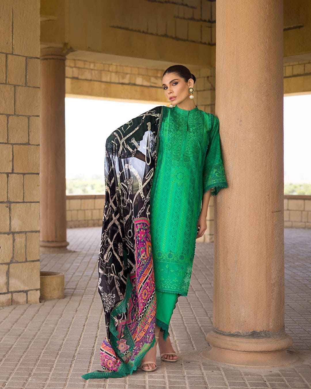 Zainab Chottani Unstitched 3 Piece Eid Luxury Lawn Collection'2023-ZC-07-A