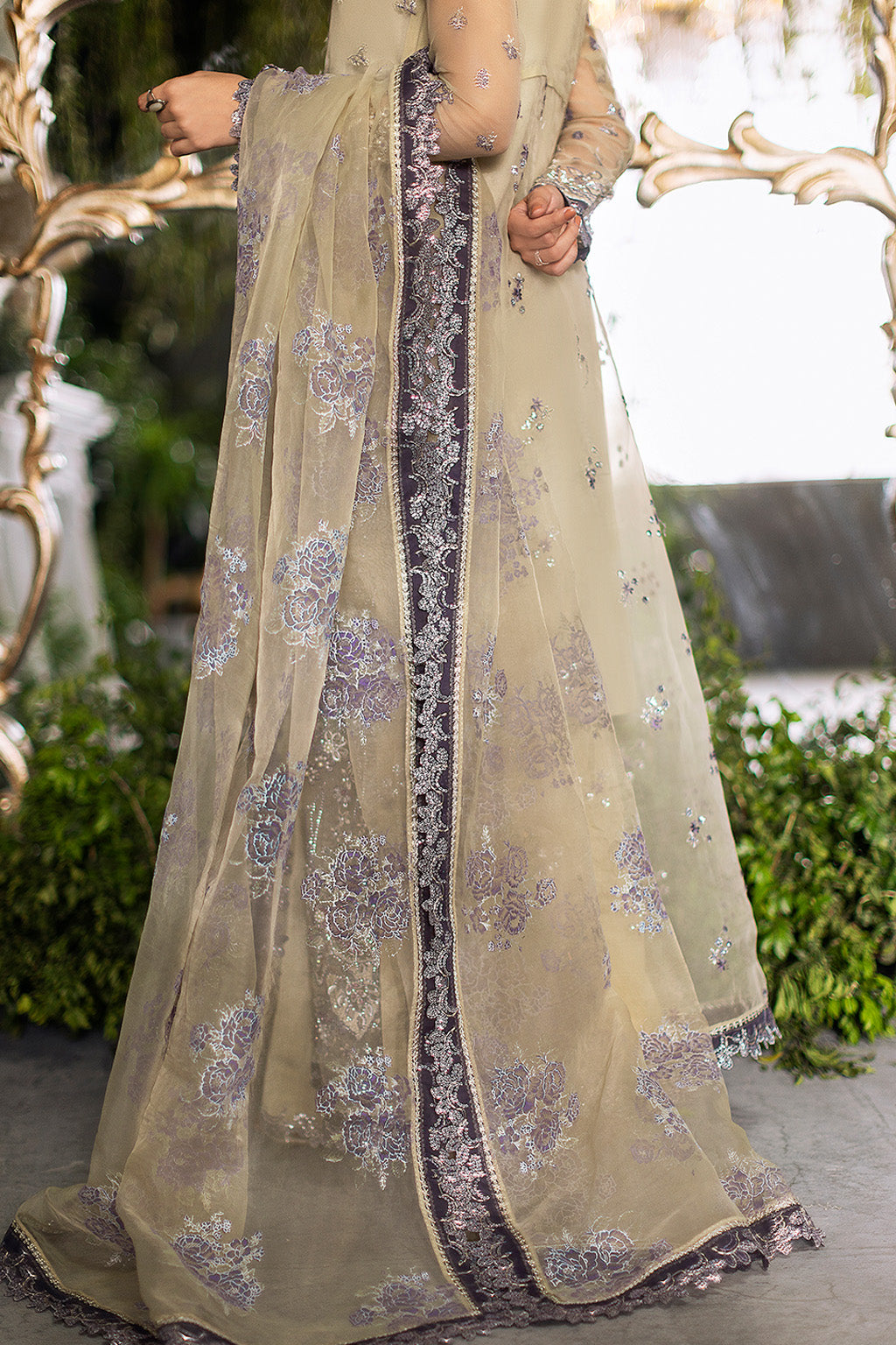 Flurie By Meeral Unstitched 3 Piece Formals Vol-03 Collection'2025-Lucia