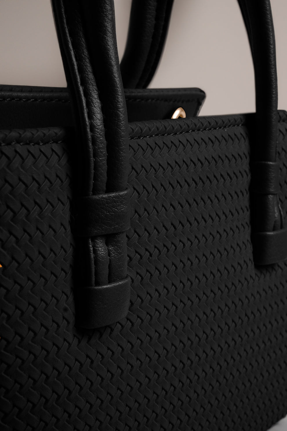 New Designs 2026 Best Trendy Handbags and crossbody Bag