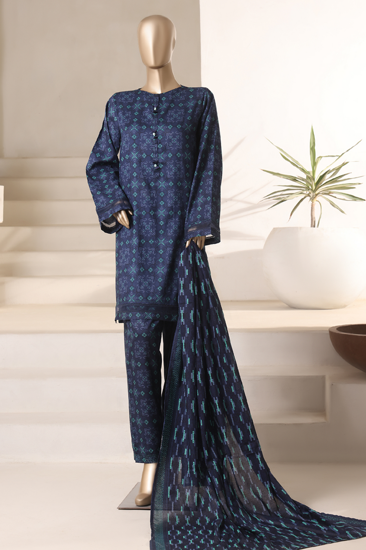 Rozaana by Hz Stitched 3 Piece Cambric Collection'2025-CAP-3P-804
