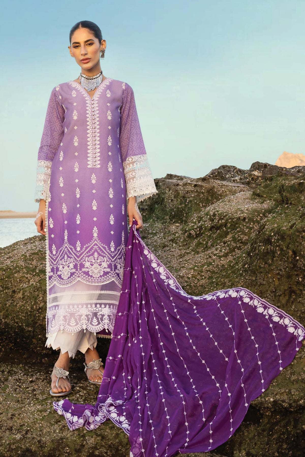 Zainab Chottani Unstitched 3 Piece Luxury Chikankari Lawn Collection'2023-ZC-08-A