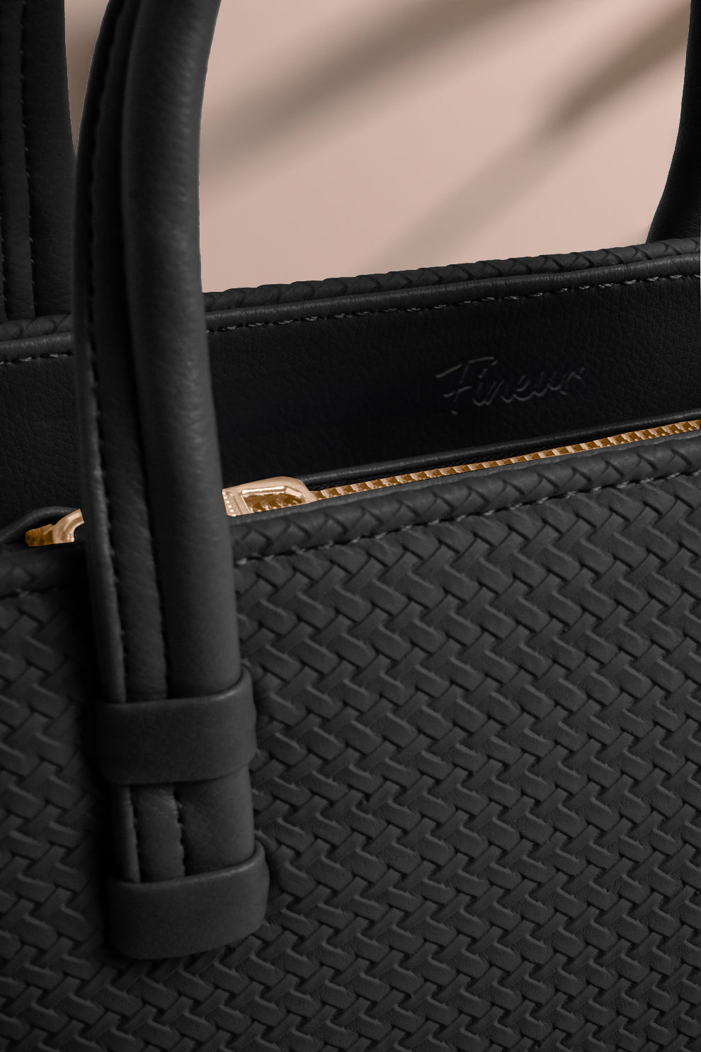 New Designs 2026 Best Trendy Handbags and crossbody Bag