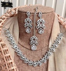 Made For Her-Starlight Zircon Necklace Set - KFS1053