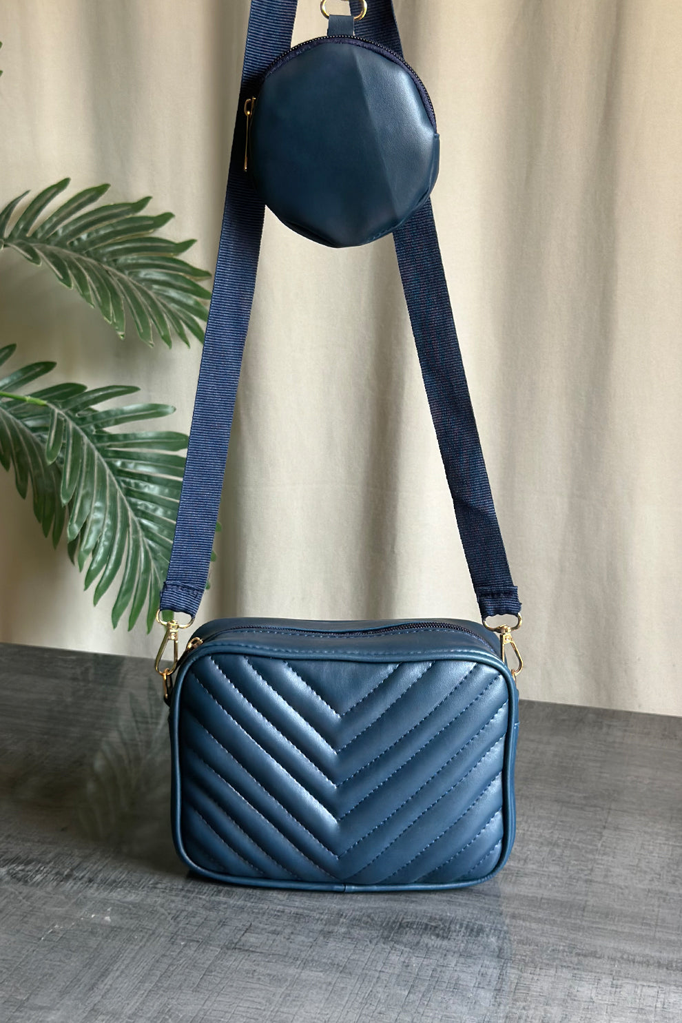 Crossbody Women Bags & Purses Pakistan