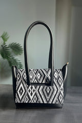 Fineur Two Style Shoulder Bag - Black
