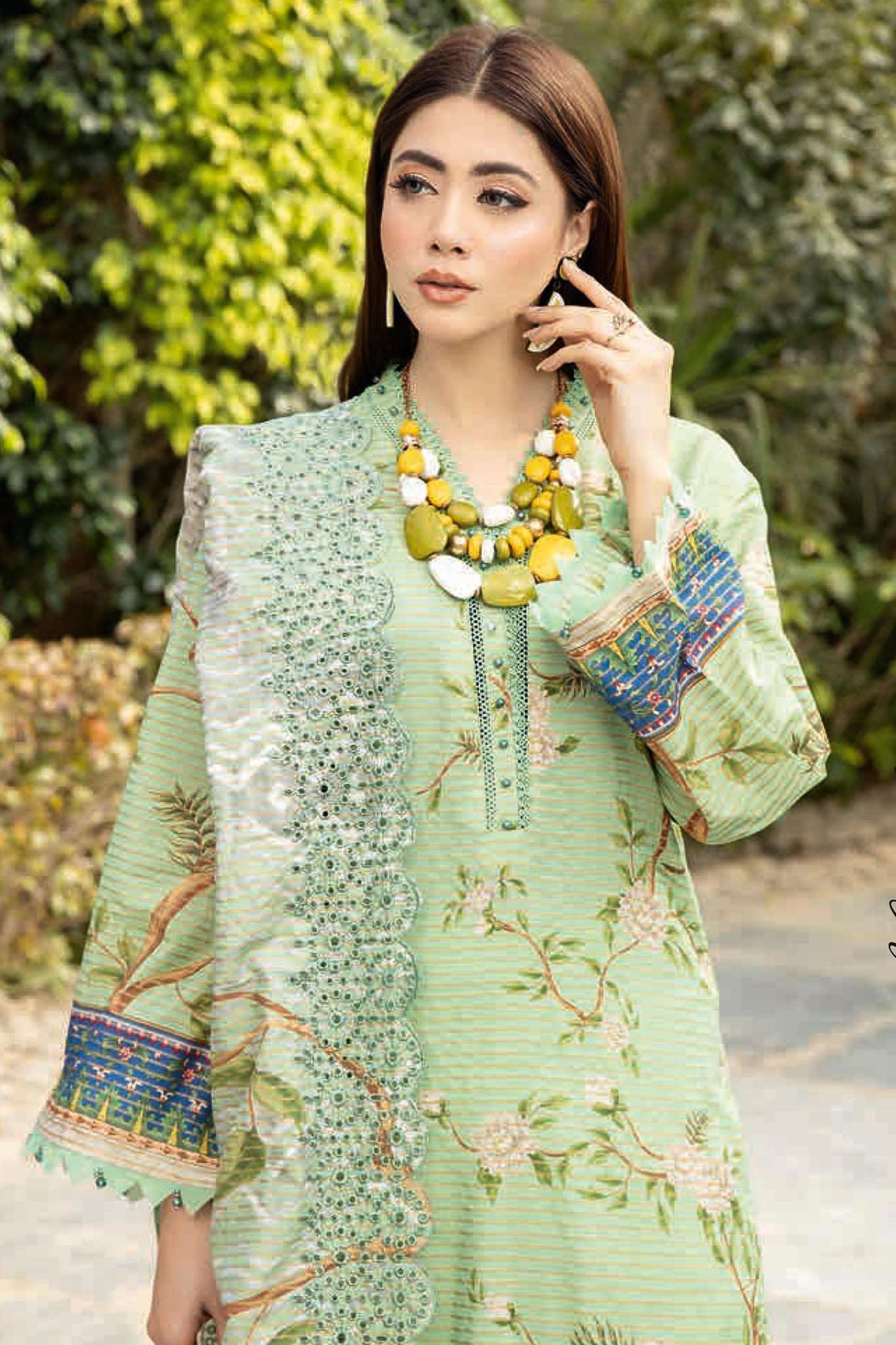 Aafreen by Riaz Arts Unstitched 3 Piece Digital Printed Zari Lawn Collection'2023-AF-18