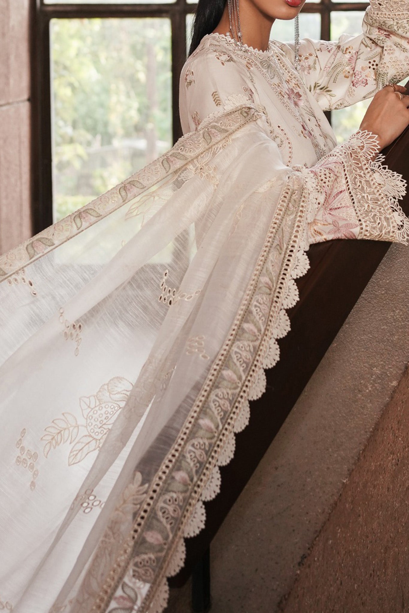 Afrozeh Unstitched 3 Piece Festive Emb Chikankari Lawn Collection'2024-ALV-08-Gypsum