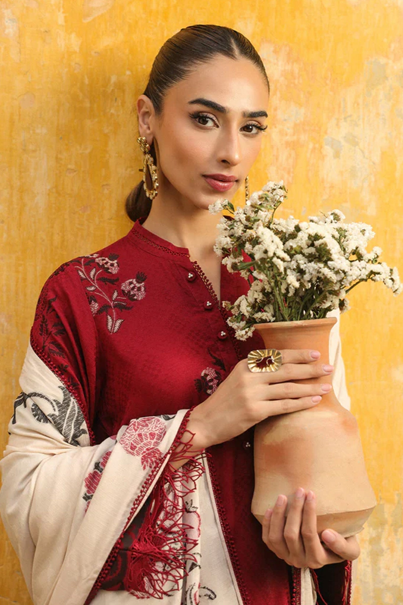 Sahar Unstitched 3 Piece Dyed Jacquard Winter Collection'2025-AW2-25-08-Eternal Rose