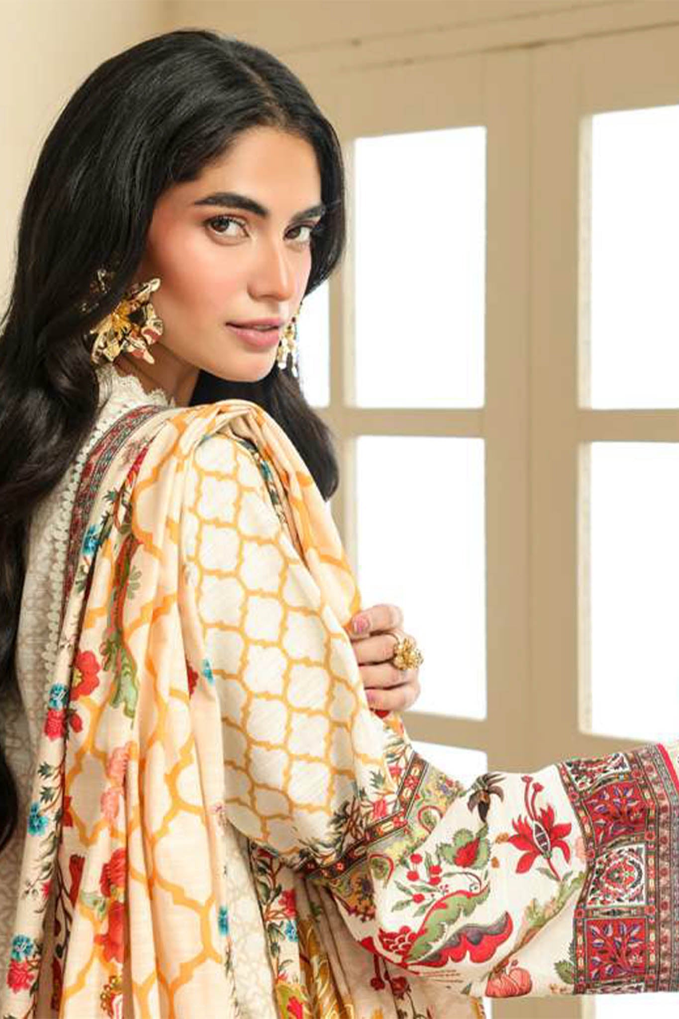 Sahar Unstitched 3 Piece Printed Khaddar Collection'2025-AW2-25-24-Ivory Camellia