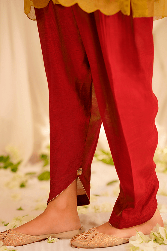 Bagh-E-Makhmal By Zaaviay Stitched Velvet Adiraâ (Two Piece)