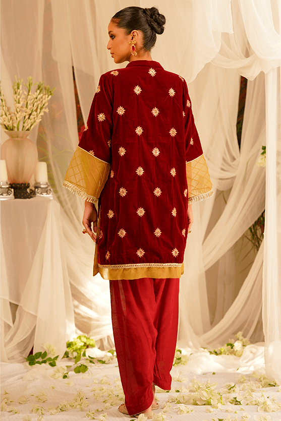 Bagh-E-Makhmal By Zaaviay Stitched Velvet Adiraâ (Two Piece)