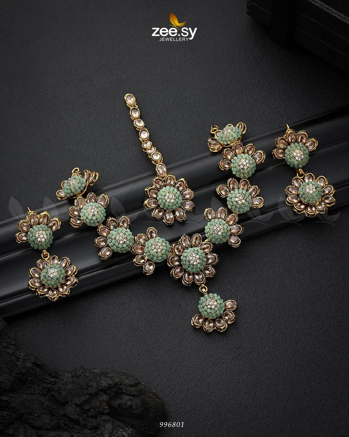 Alstroemeria Necklace set Mint Green - Zeesy Jewellery