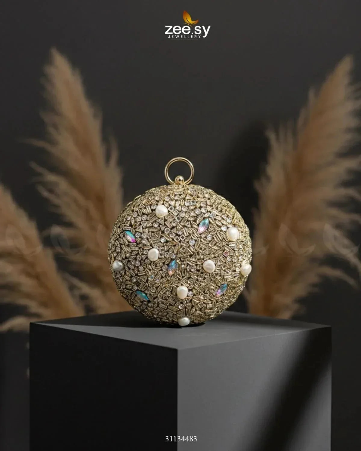 Artisan Crystal Pearl Clutch Bag